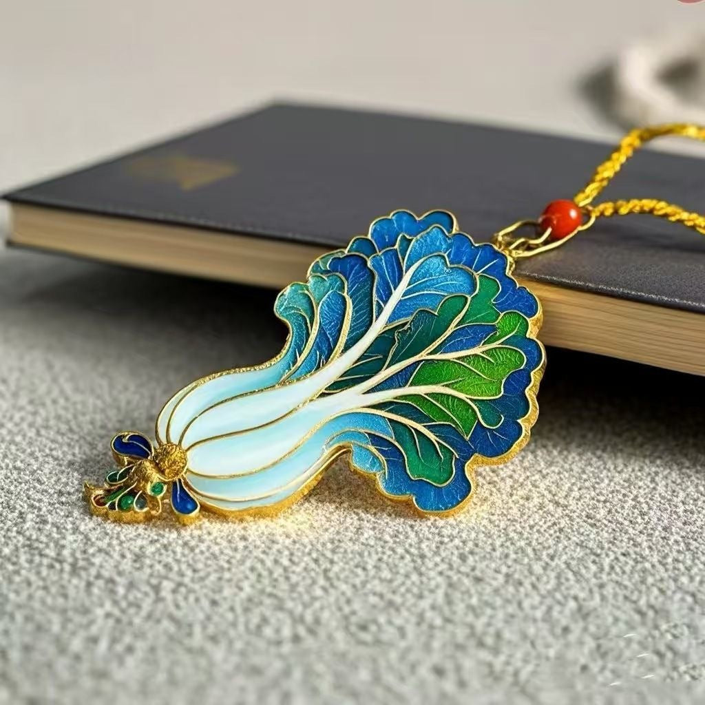 Jade-Inspired Cabbage Bookmark – Elegant & Artistic Reading Accessory