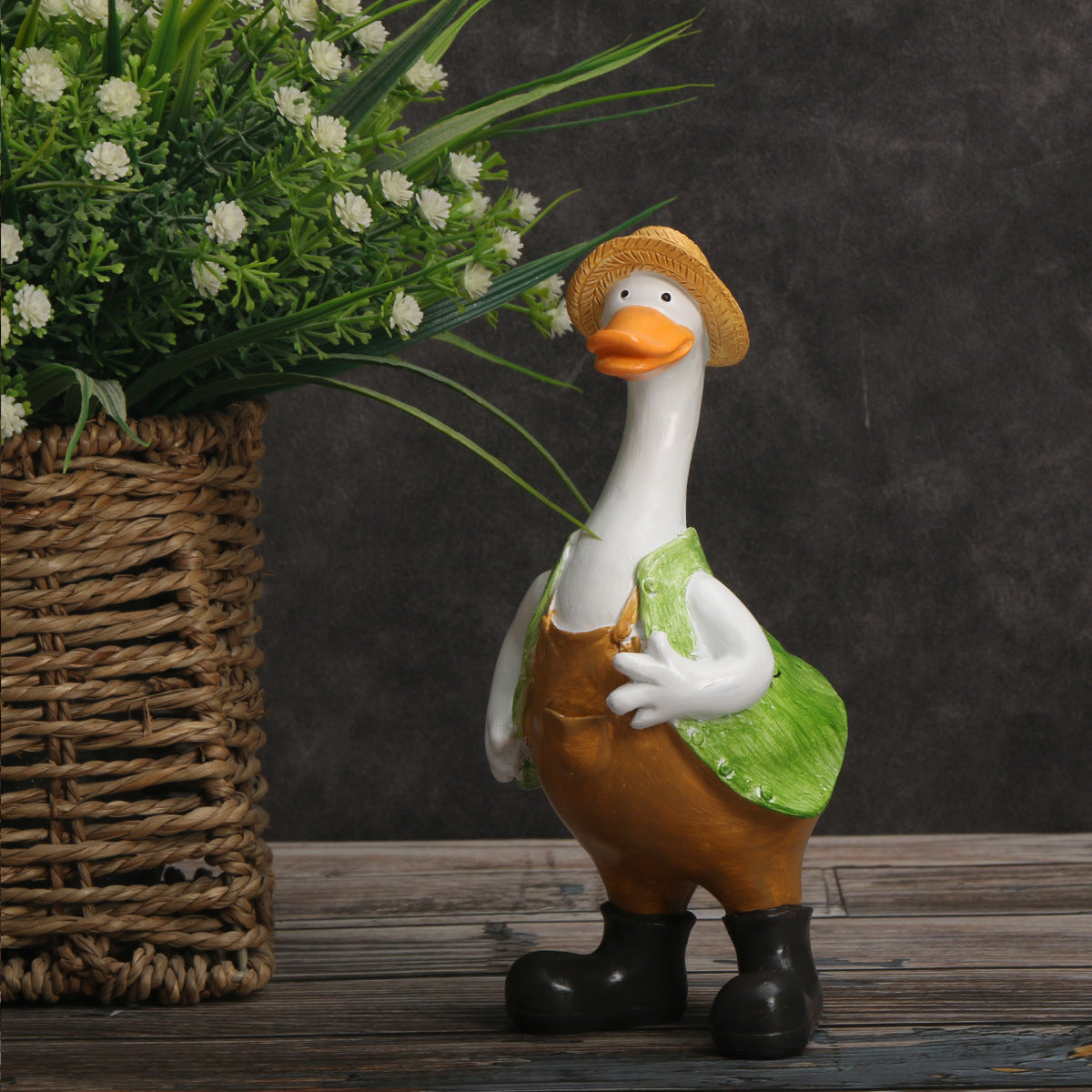 Whimsical Duck Figurines – Vibrant Garden & Patio Decor
