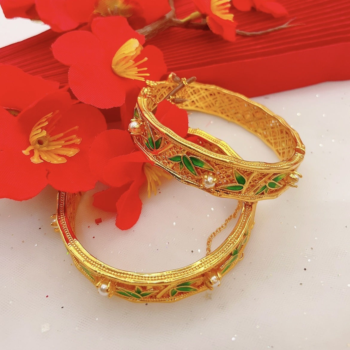 Imperial Cloisonné Bamboo Leaf Bracelet – Gold-Plated Elegance